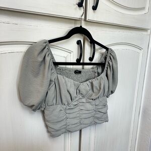 Forever 21 Puff Sleeve Crop top